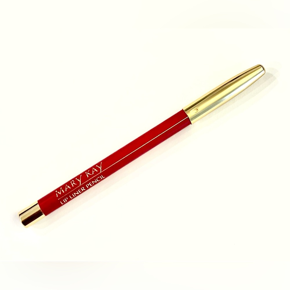 Mary Kay Poppy Lip Liner Pencil